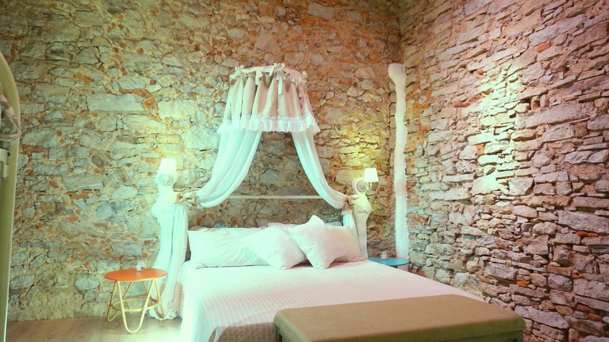 דירות לוקה Agriturismo Le Vallilunghe מראה חיצוני תמונה